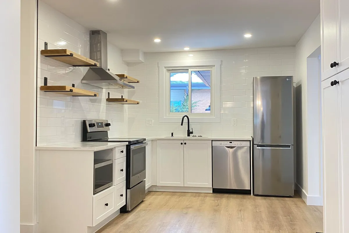 79 Inwood Crescent, ON N2M 2L9