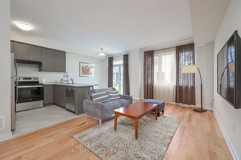 77 KEELSON Street, ON L3B 0M4