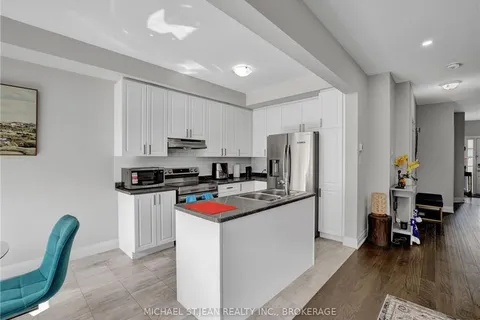 520 Grey Street, ON N3S 6T6