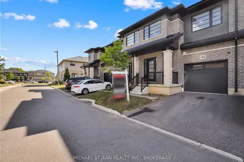 520 Grey Street, ON N3S 6T6