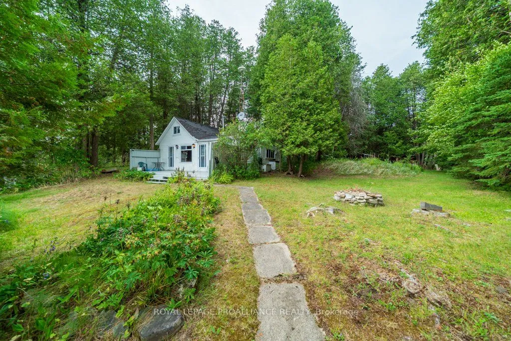 1087C Hills Lake Road, ON K0H 2M0