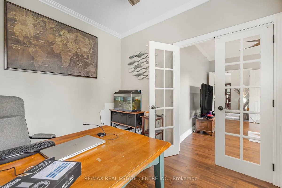 2 Ashlea Lane, ON L9V 3M9