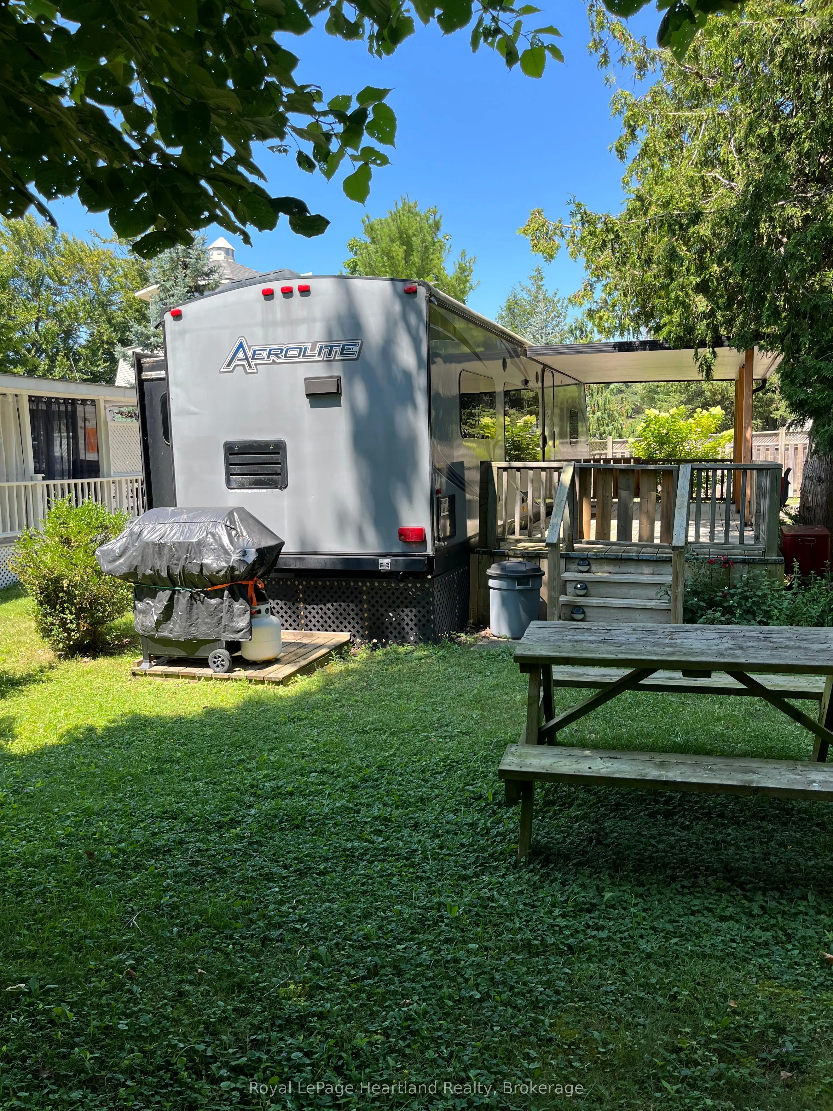 6 Lighthouse Cove Road, ON N0M 1G0