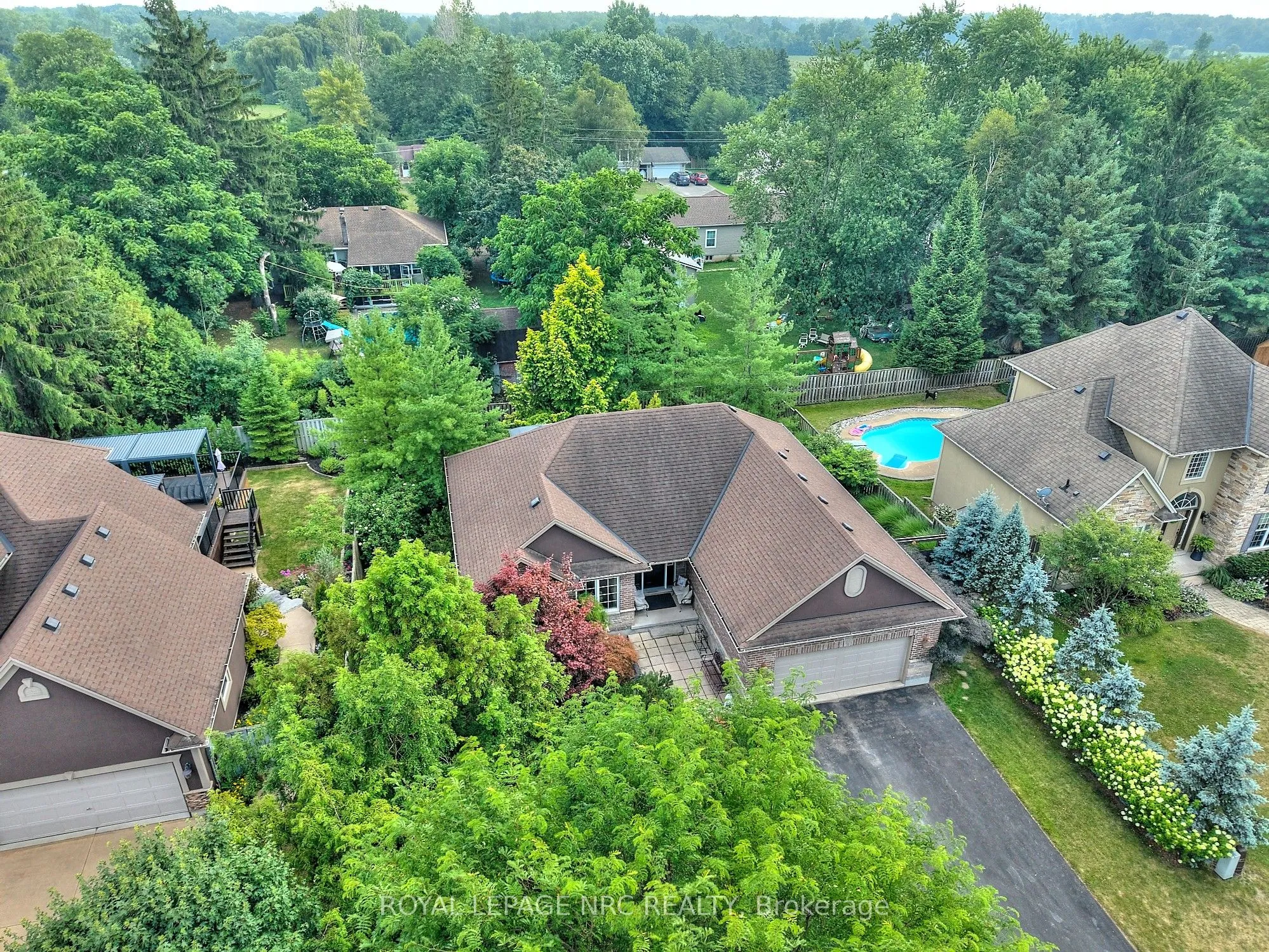 18 Martha Court, ON L0S 1C0