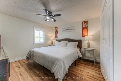 582 Drummerhill Crescent, ON N2T 1G4