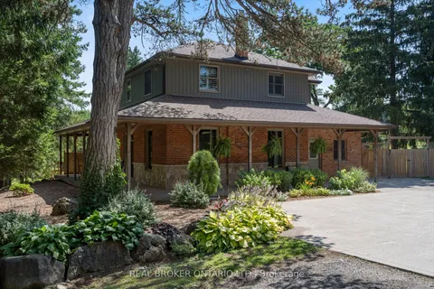 182 Governor's Rd Road, ON N3L 3E1