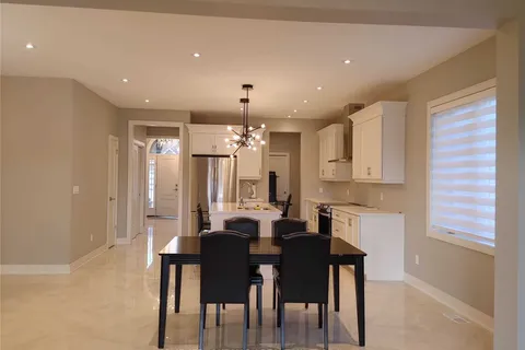 53 CARRICK Trail, ON L3B 0E7