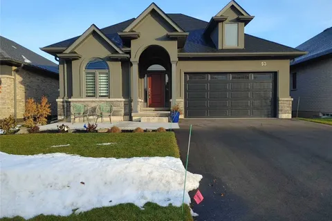 53 CARRICK Trail, ON L3B 0E7