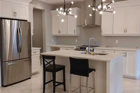 53 CARRICK Trail, ON L3B 0E7