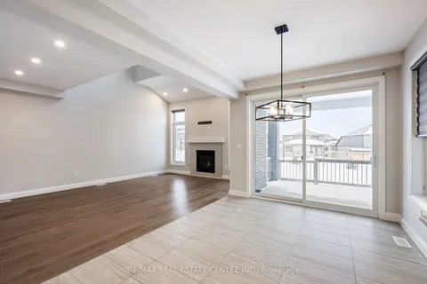 3 Grundy Crescent, ON L9W 7S7