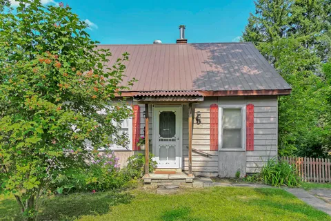 14 Tait Street, ON P1H 1W5