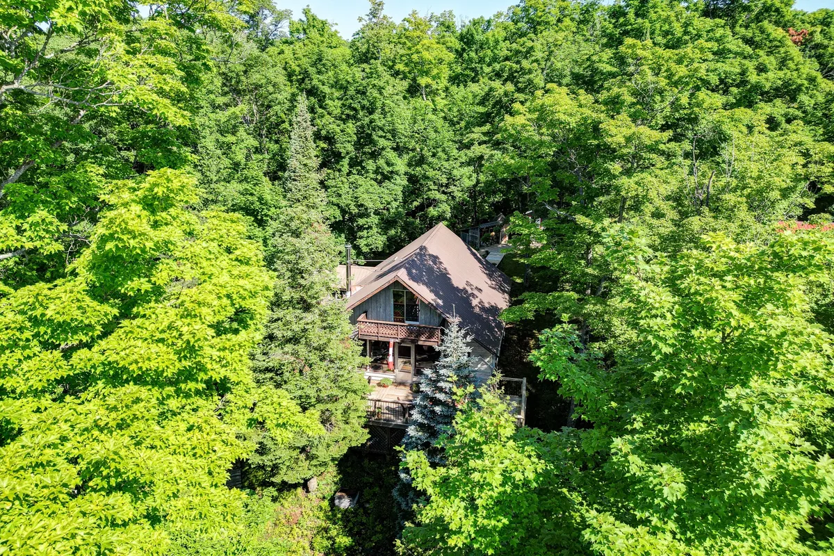 351 Limerick Lake Shore N/A, ON K0L 1W0