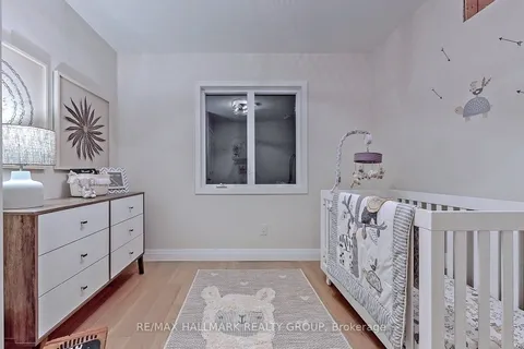 809 Star Private, ON K2L 1W2