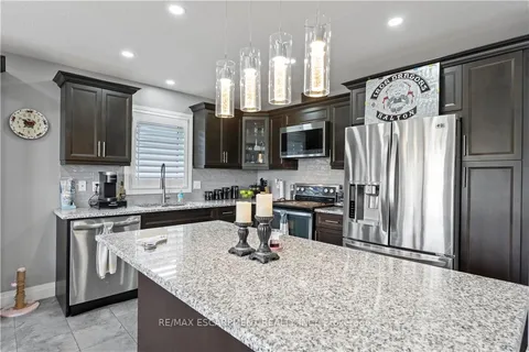 122 Bridge Crescent, ON N0G 2P0