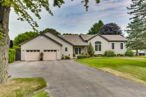 16916 Evelyn Drive, ON N0M 2P0