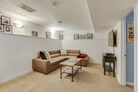 16916 Evelyn Drive, ON N0M 2P0