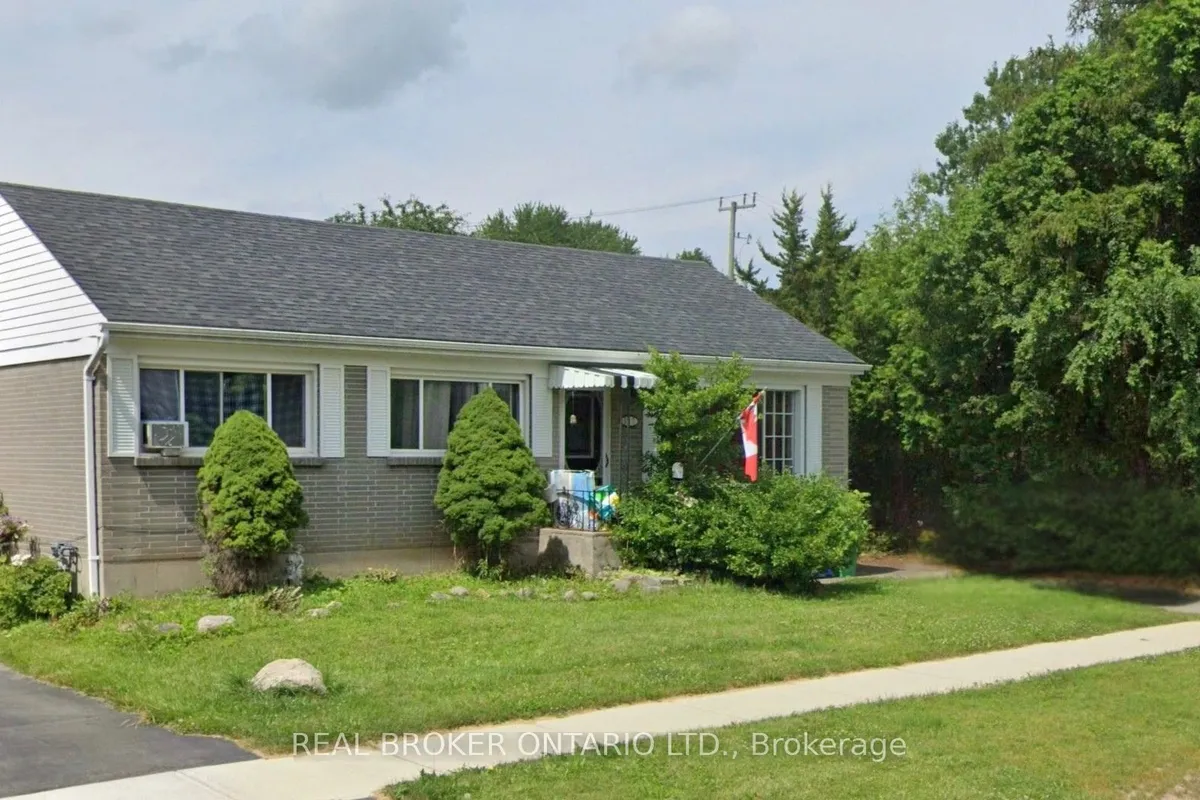887 Philip Street, ON K9H 6E4