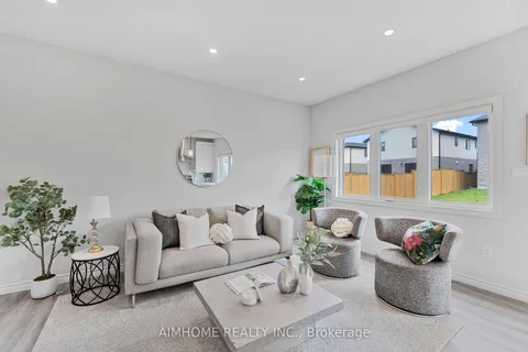 215 Byers Street, ON N6L 0J2