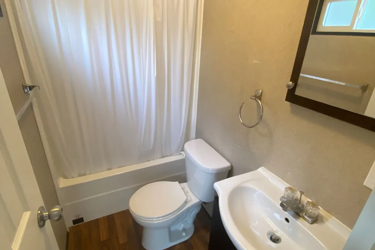 1082 Shamrock Marina Road, ON P0E 1N0