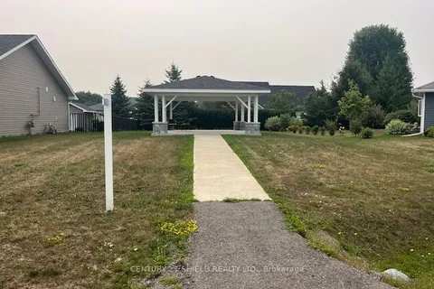 10718 West End Terrace, ON K0E 1K0