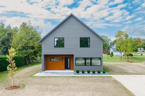 89 ISOBEL Street, ON N0M 1R0