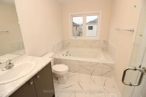 60 Concord Drive, ON L2V 0K9