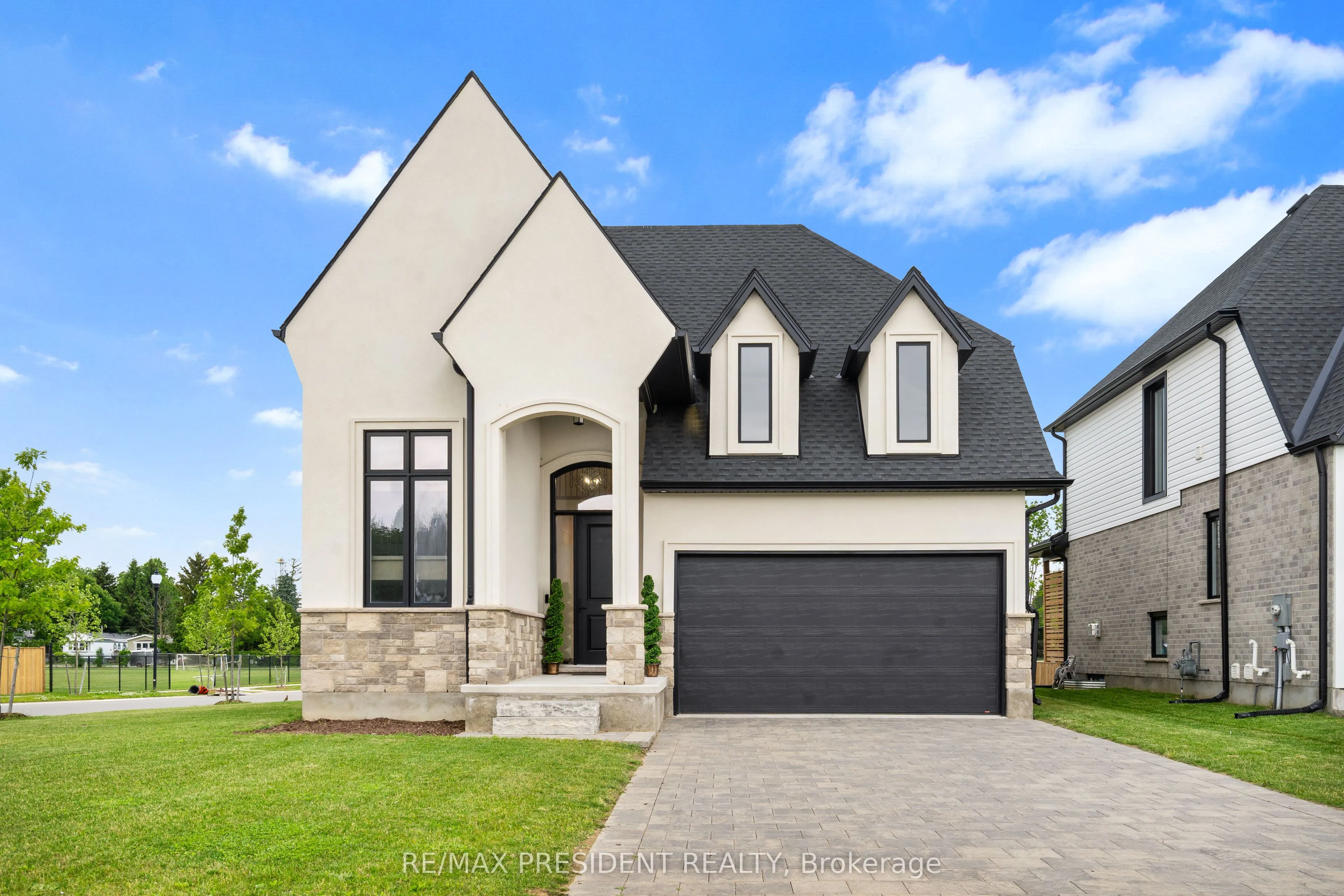 191 Foxborough Place, ON N0M 2P0