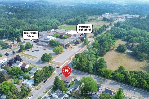 132 Victoria Street, ON L1A 3M8