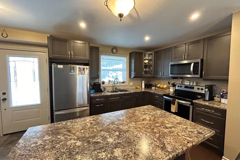 660 Gloria Street, ON N0G 2W0