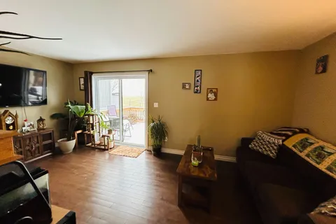 660 Gloria Street, ON N0G 2W0