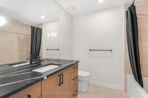 404 Premiere Lane, ON K4K 0M7