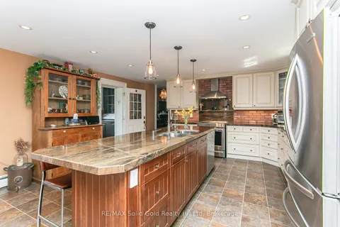 906864 Township 12 Road, ON N0J 1B0