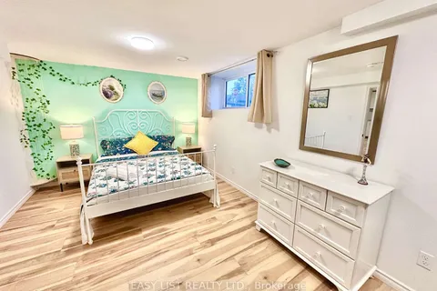 664 King Street, ON L3K 4H8