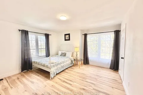 664 King Street, ON L3K 4H8