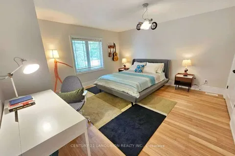 96 Irma Court, ON L9G 1K7