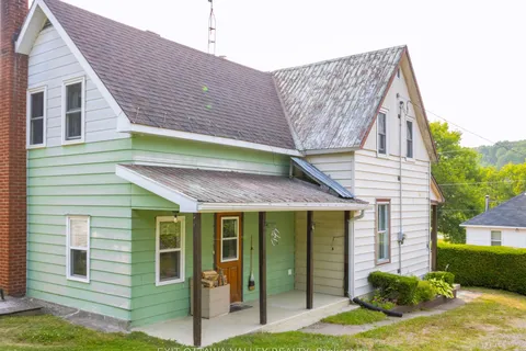 53 Burchat Street, ON K0J 2N0