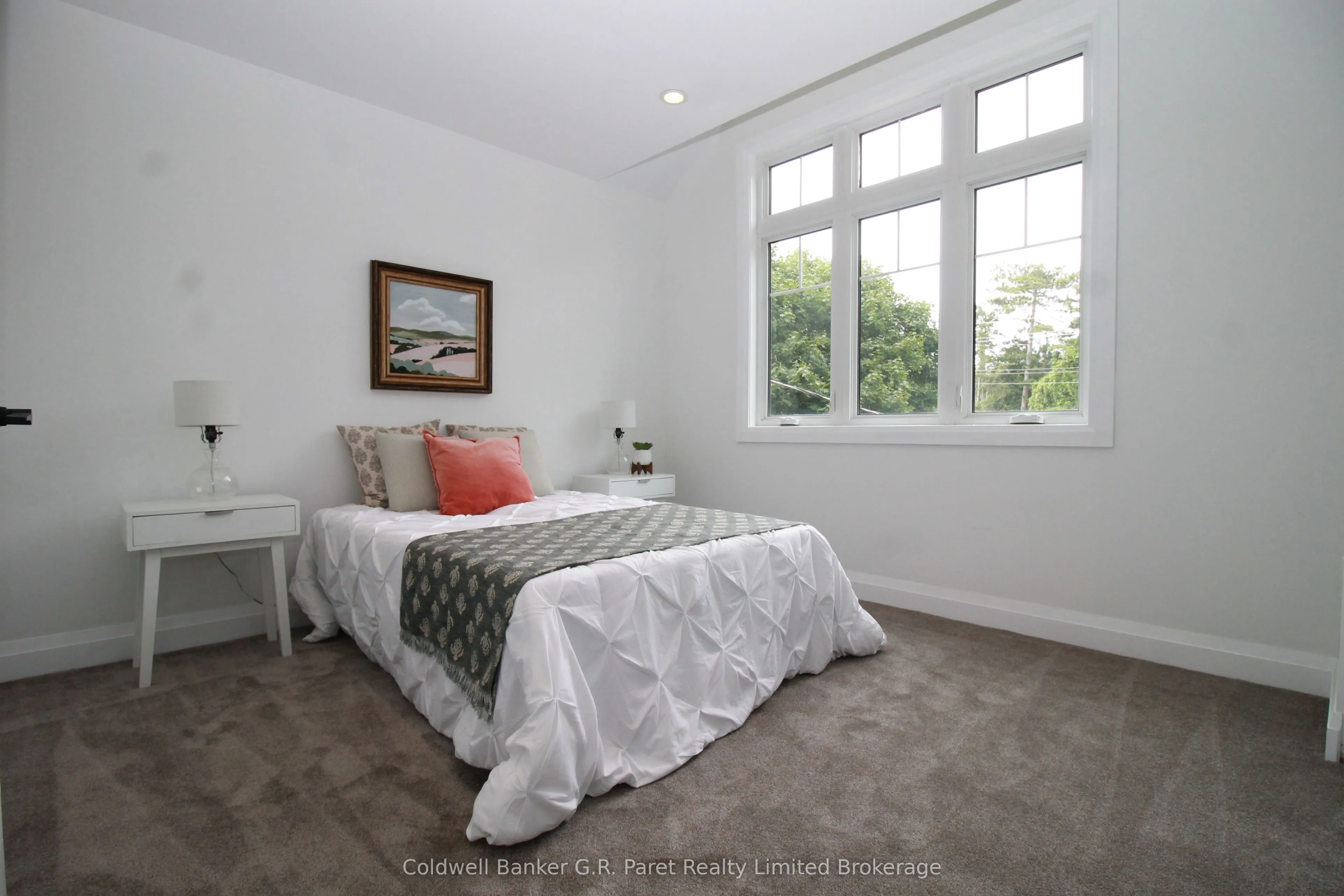 138a Victoria Street, ON N3Y 1L8