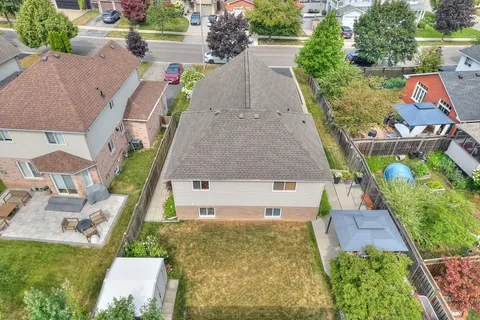 222 Dorchester Drive, ON L3M 5K8