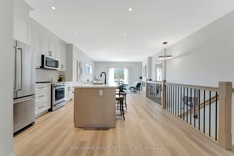 2 Painted Skimmer Place, ON N3Y 0E3