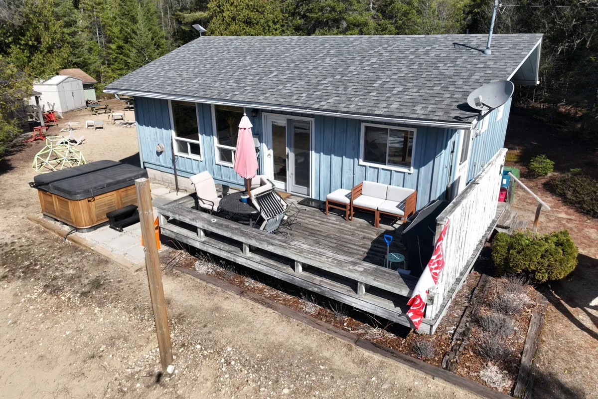 214 Ogimah Road, ON N0H 2T0