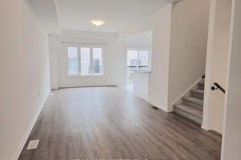 7 Fennell Street, ON N0C 1B0