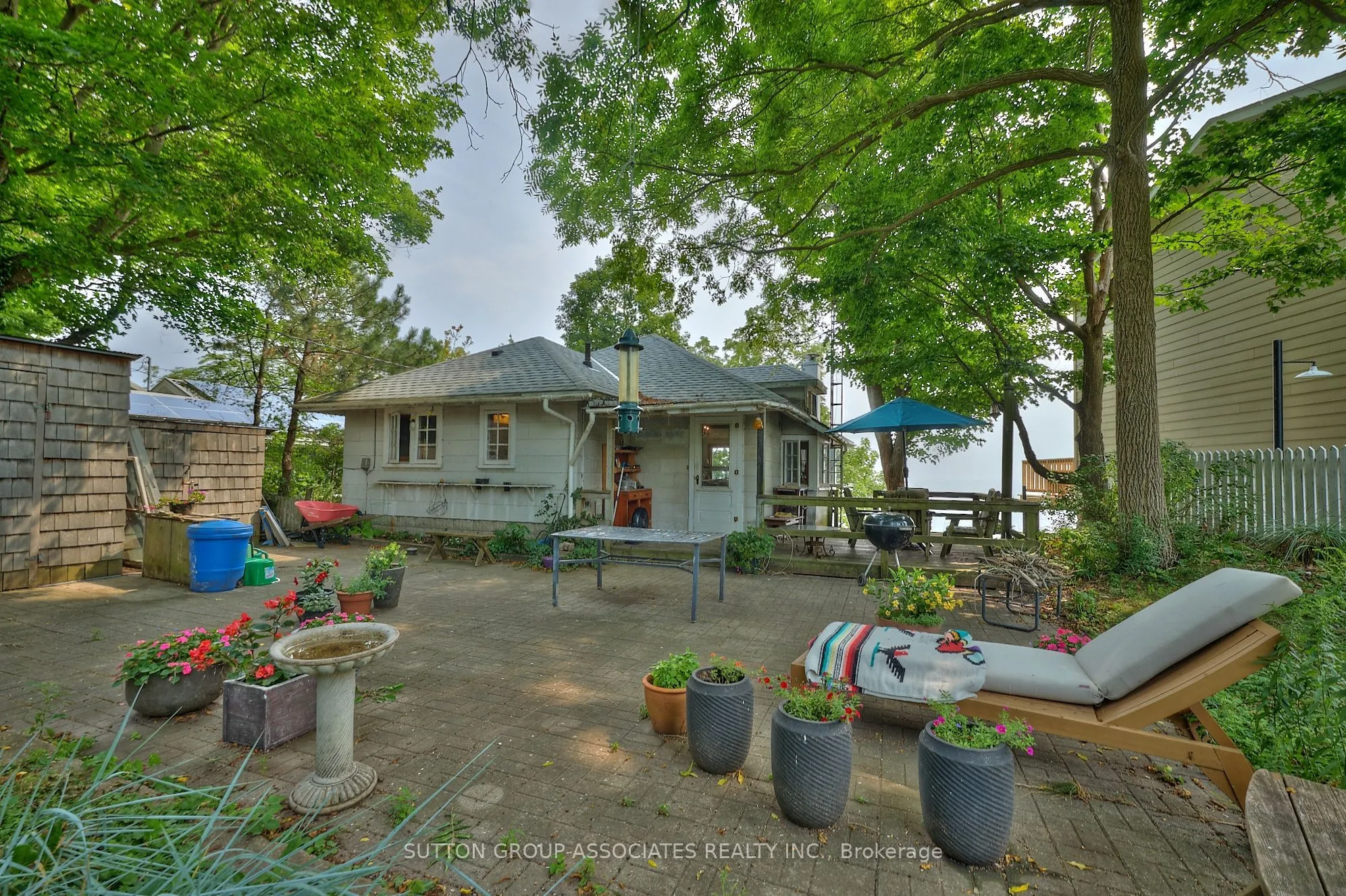 10427 Lakeshore Road, ON L3K 5V4