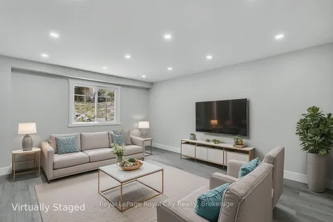 691 College Avenue, ON N1G 2Y2