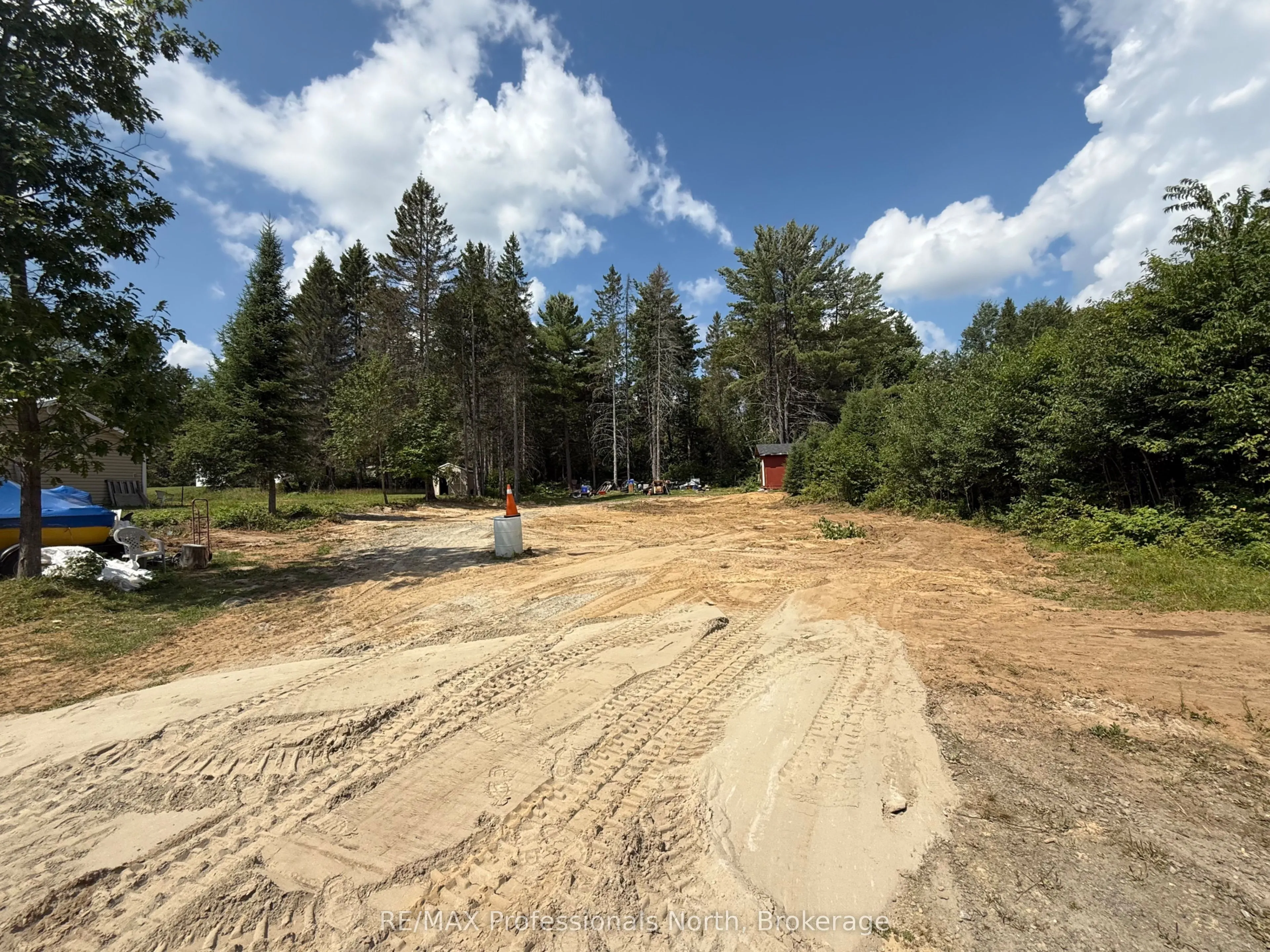 32 HIGH WEST Street, ON P0A 1Z0