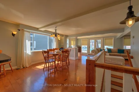 16 Huron Avenue, ON N0M 1T0