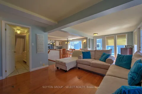 16 Huron Avenue, ON N0M 1T0