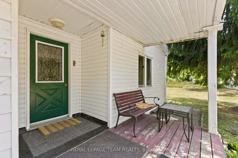 967 West Street, ON K4C 1C6