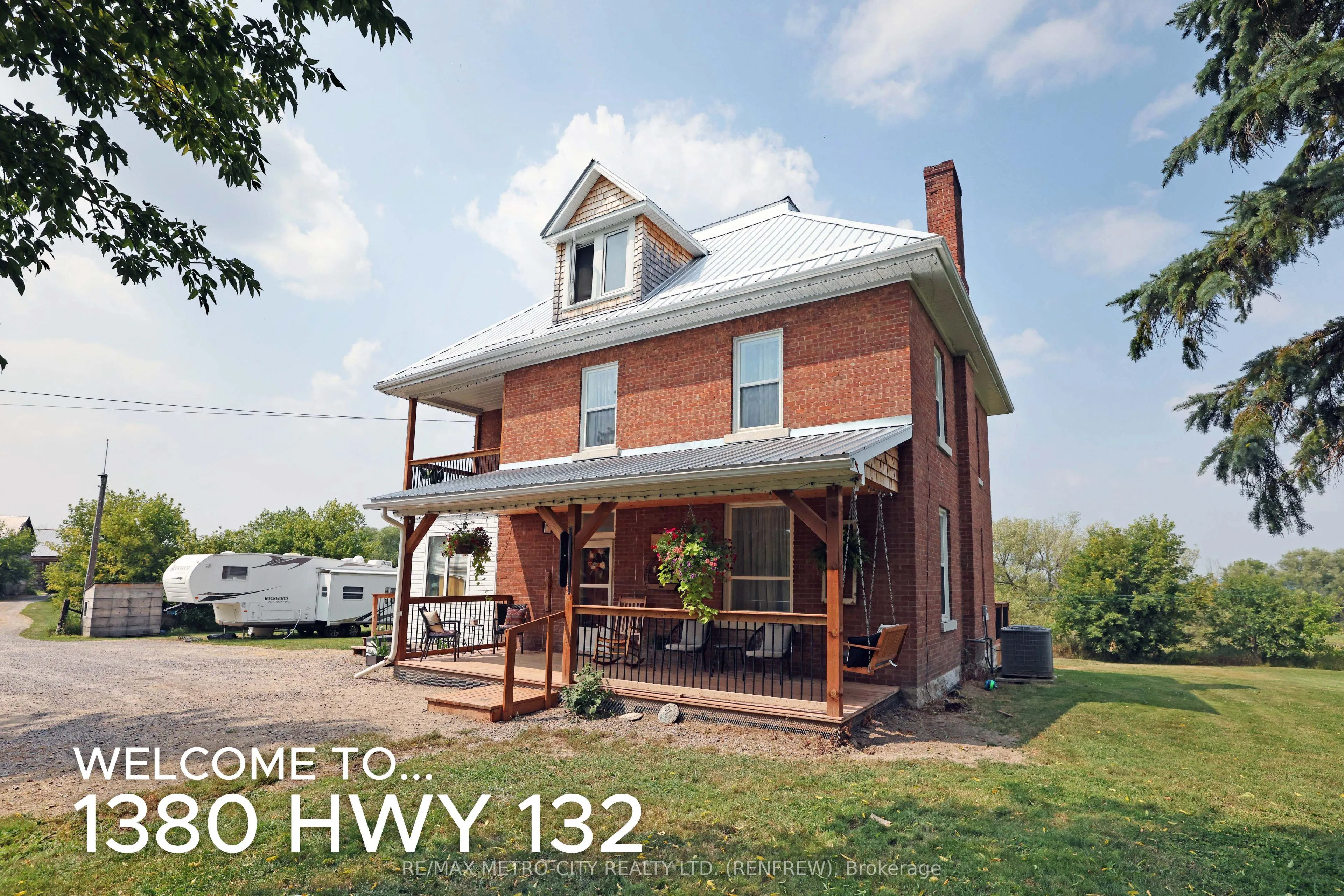 1380 Highway 132 Highway, ON K7V 3Z5