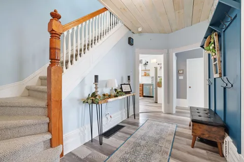 1380 Highway 132 Highway, ON K7V 3Z5