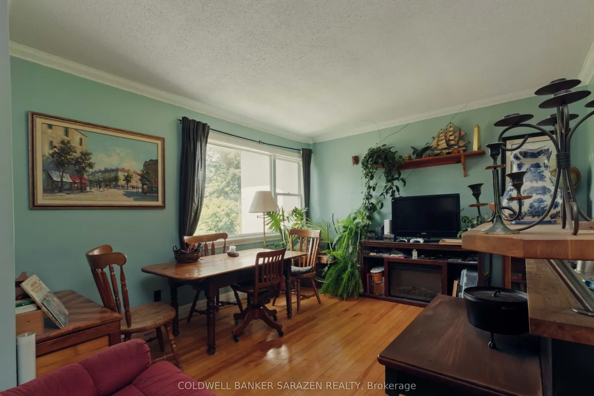 2013 Prince Of Wales Drive, ON K2C 3J7